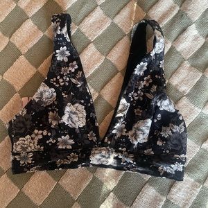 Victoria’s Secret bralette